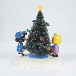 Department 56 O'Christmas Tree Online